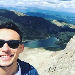 Meet your Posher, Zach